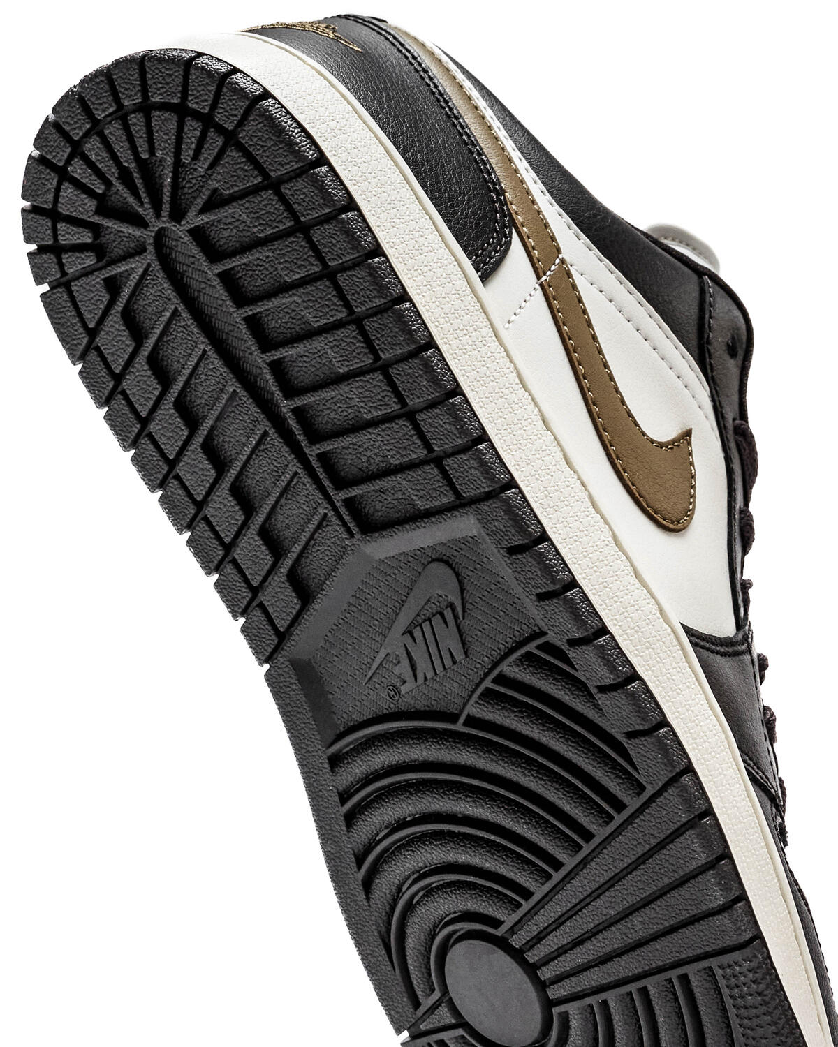 Air Jordan 1 Low 'Shadow Brown' (Women's) - Image 25