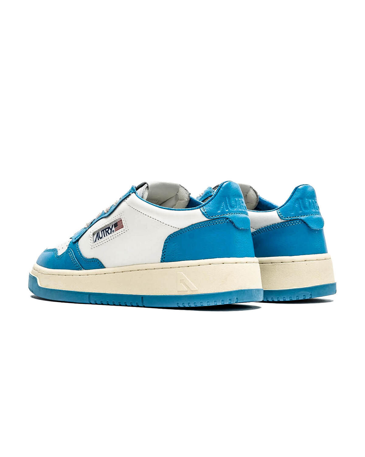 Autry Medalist Low Sneakers (Women's) - Image 4