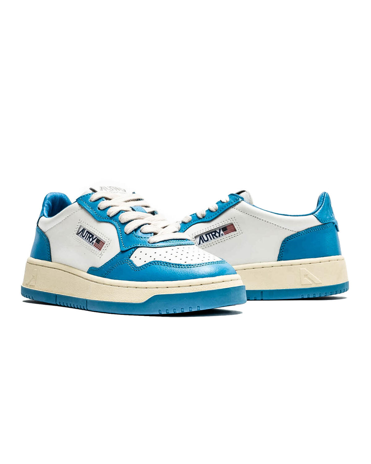 Autry Medalist Low Sneakers (Women's) - Image 5