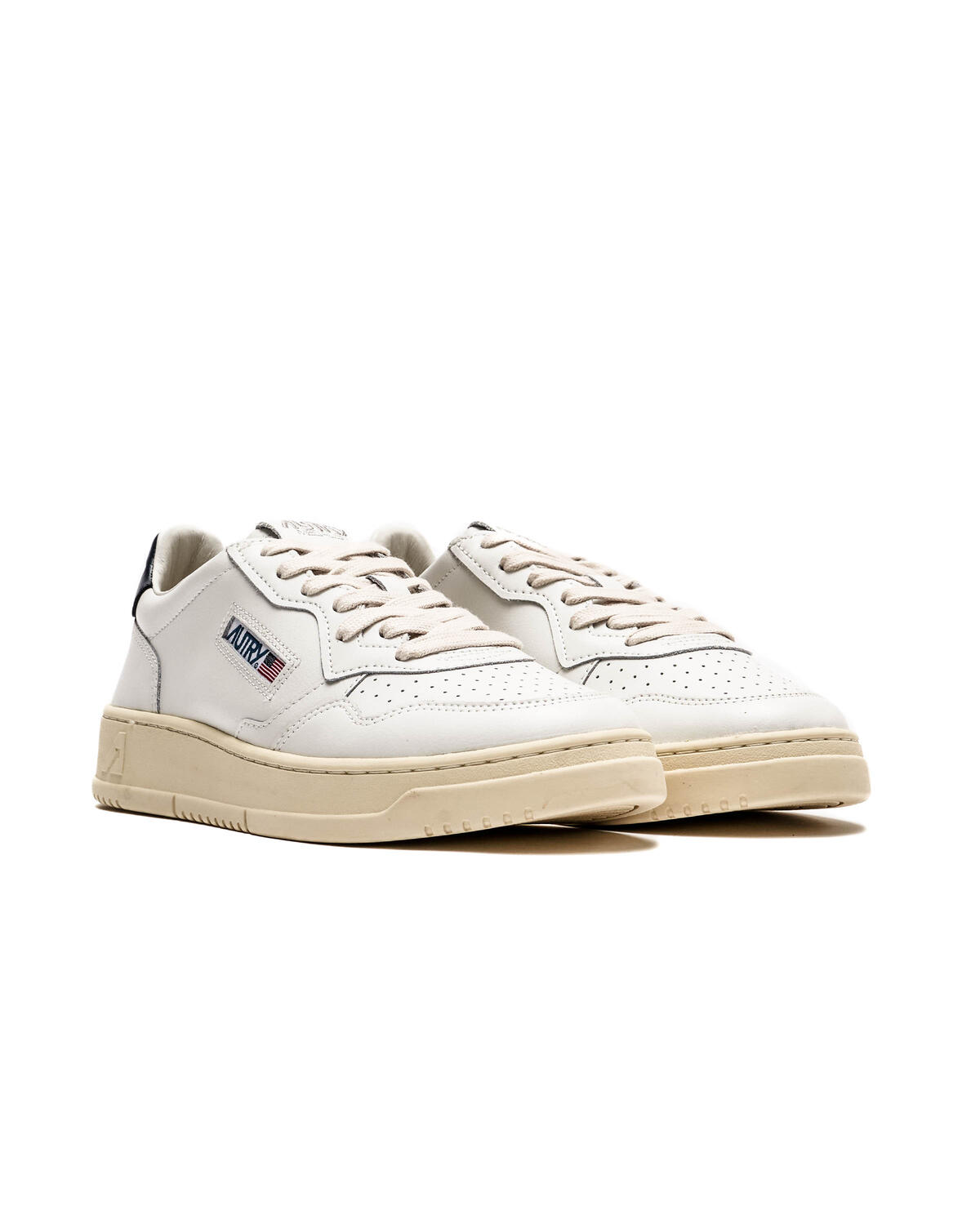 Autry Medalist sneakers in smooth leather - Image 12