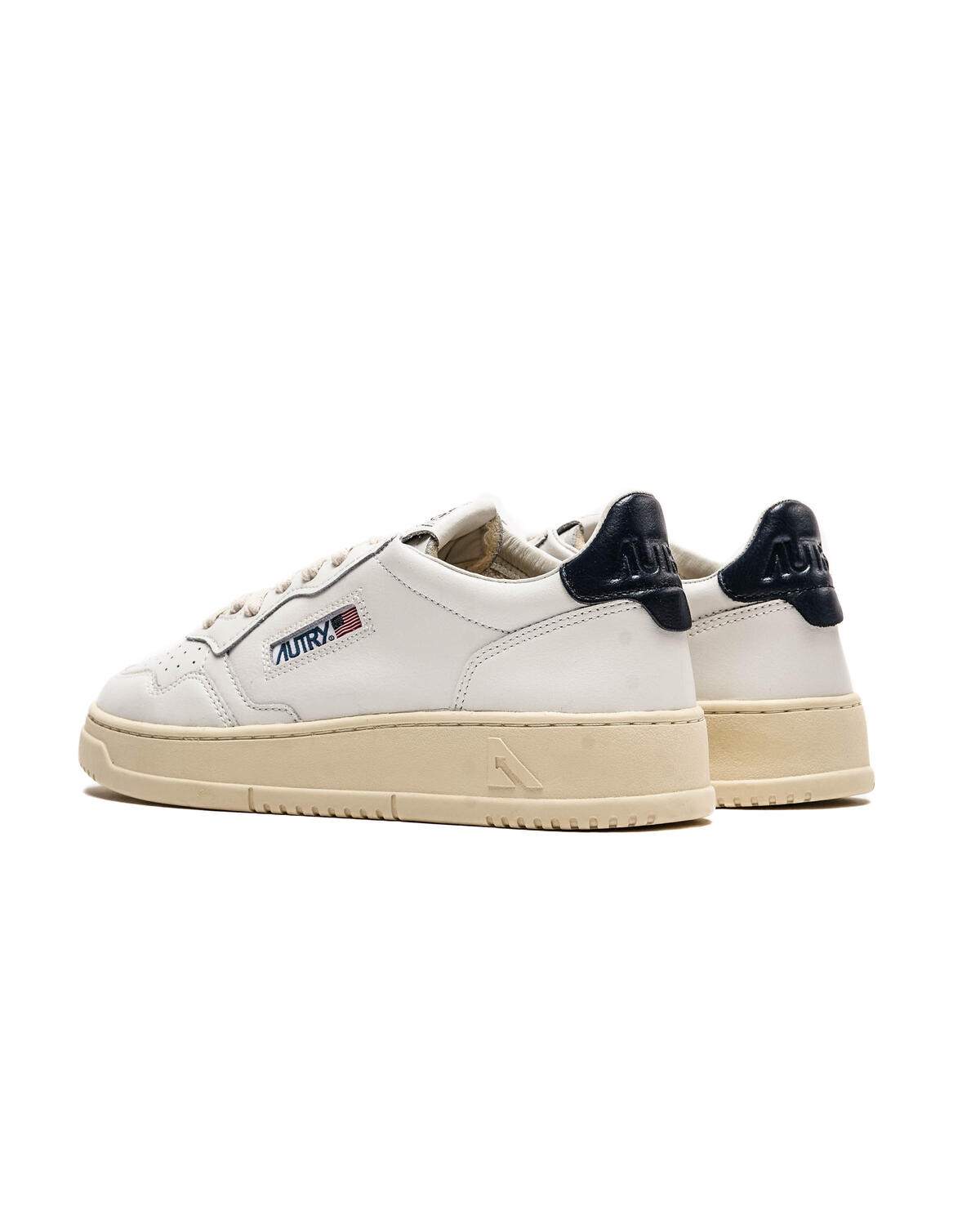 Autry Medalist sneakers in smooth leather - Image 13