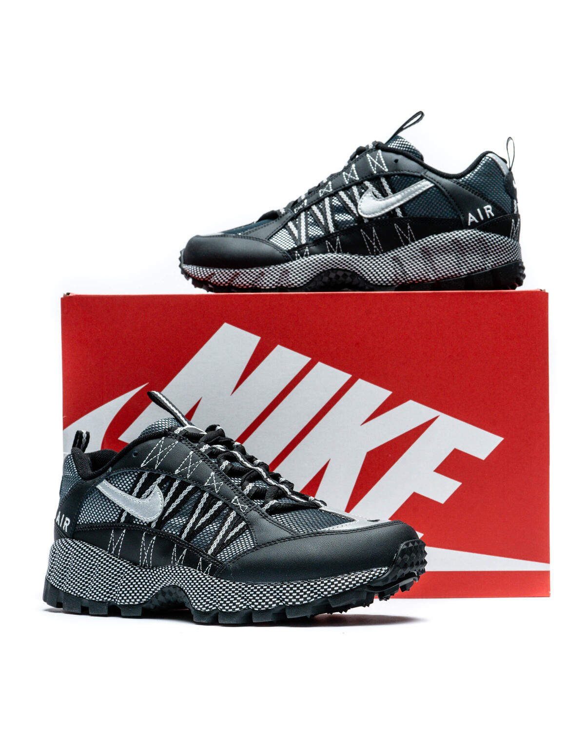 Nike Air Humara Black and Metallic Silver (Women's) - Image 26