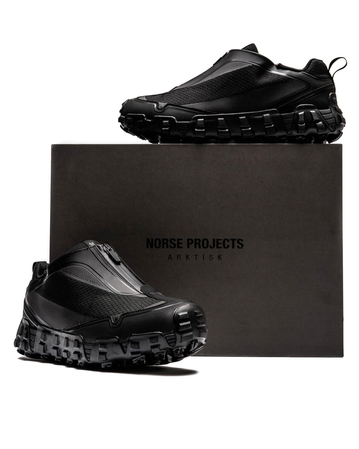 Norse Projects Zip Up Runner - Image 6