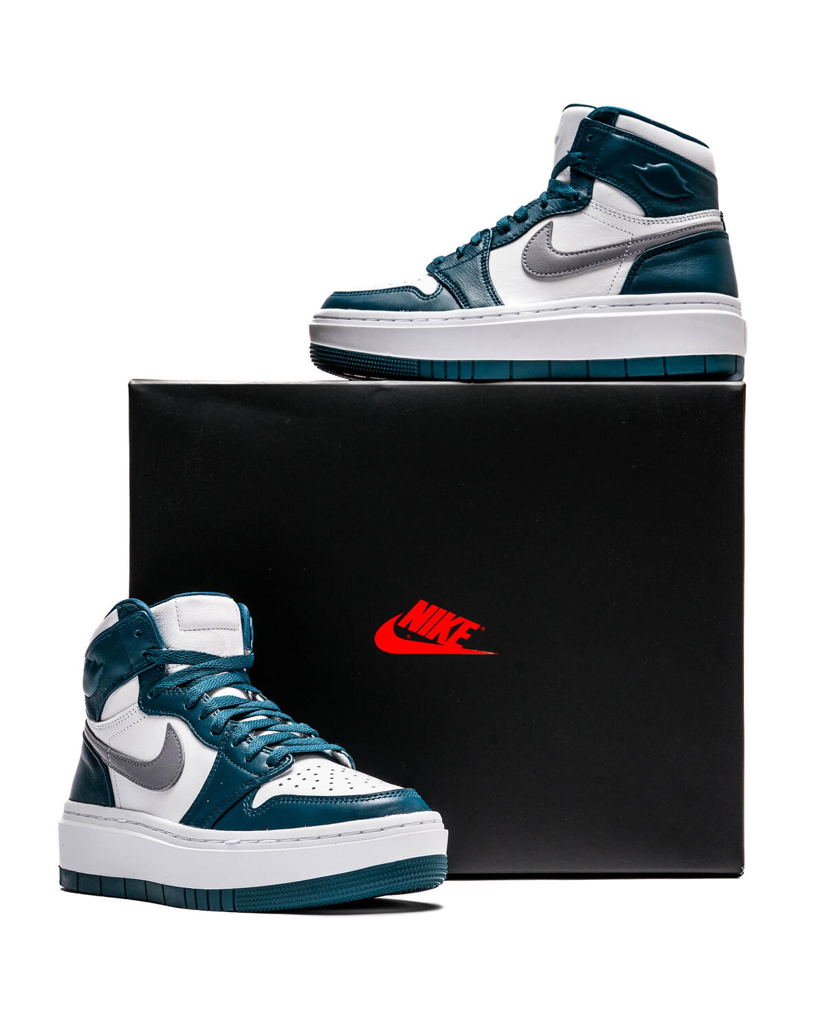 Air Jordan 1 High 'Michael Jordan' (Women's) - Image 10