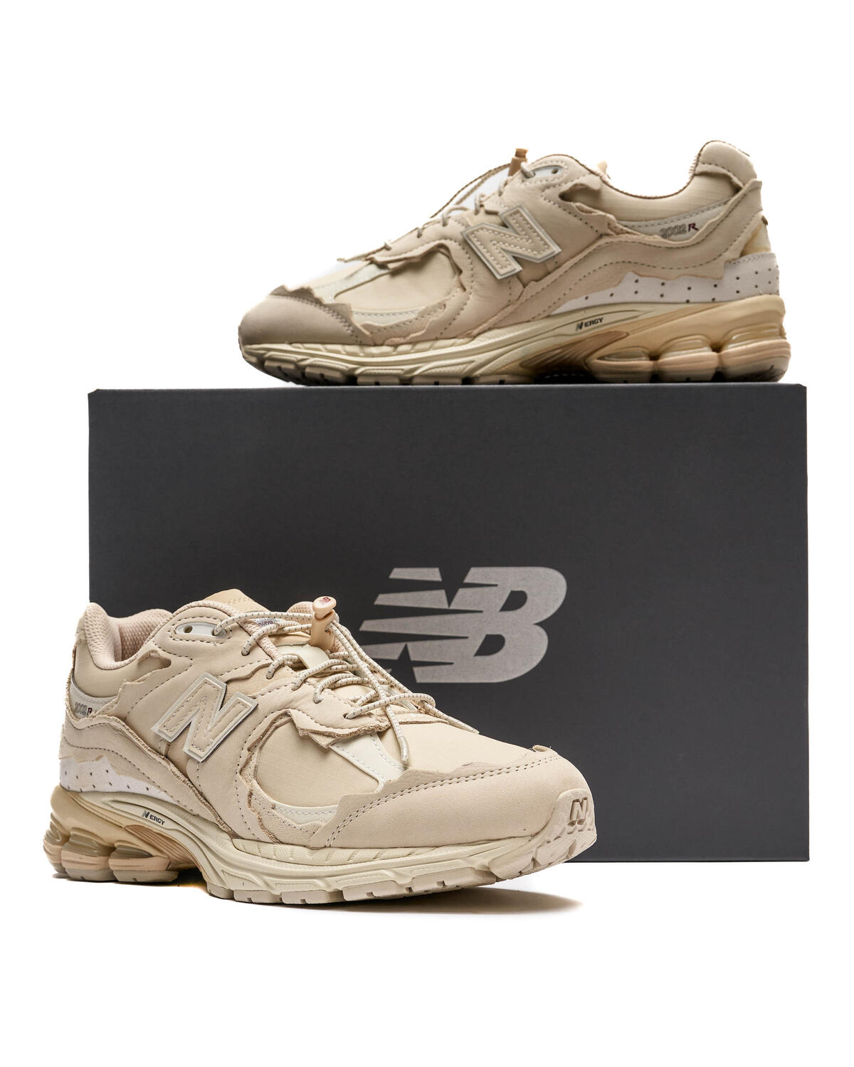 New Balance 2002R 'Sandstone/Turtledove/Gold Metallic' - Image 22