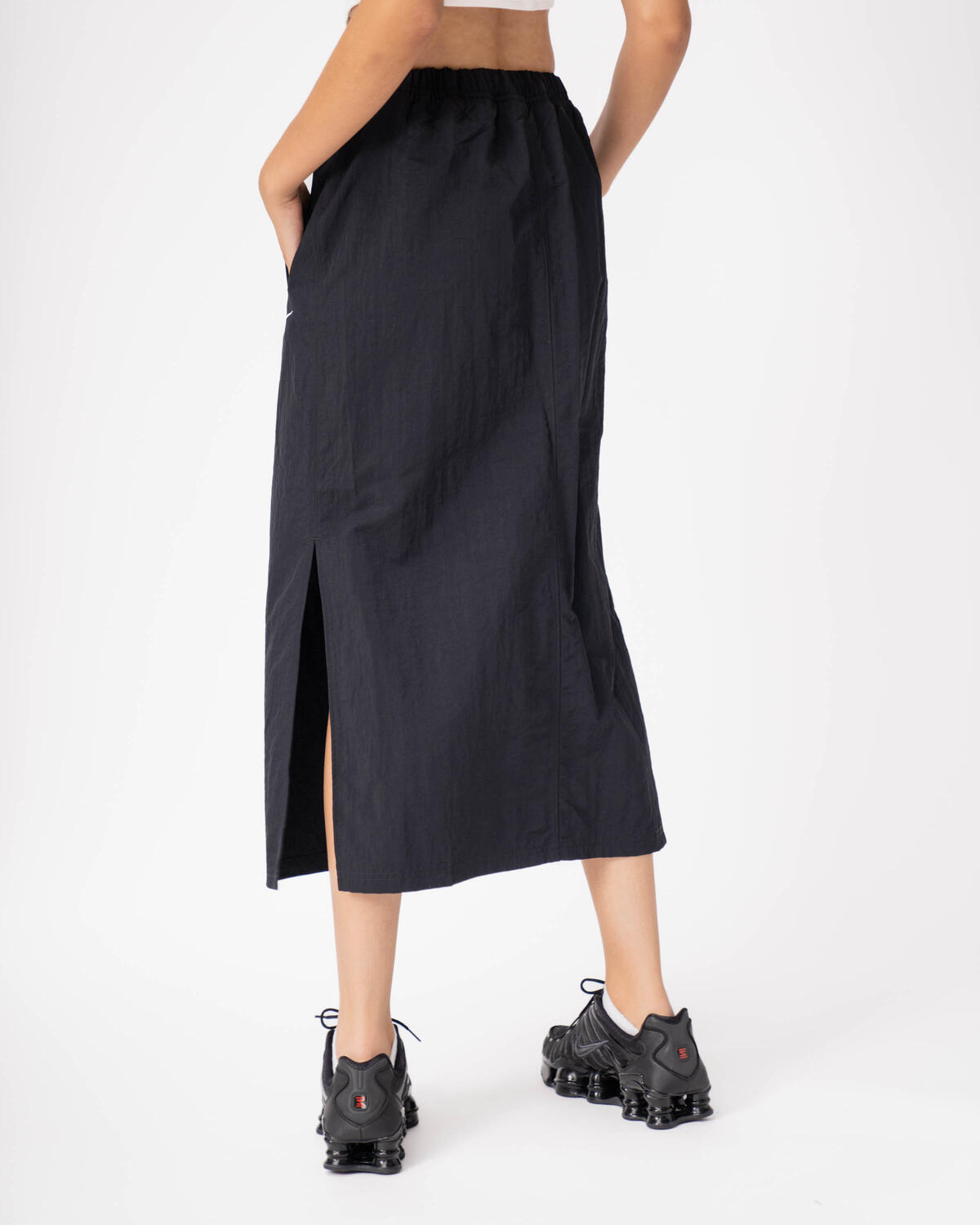 Nike Women's High-Waisted Woven Skirt Black - Image 5