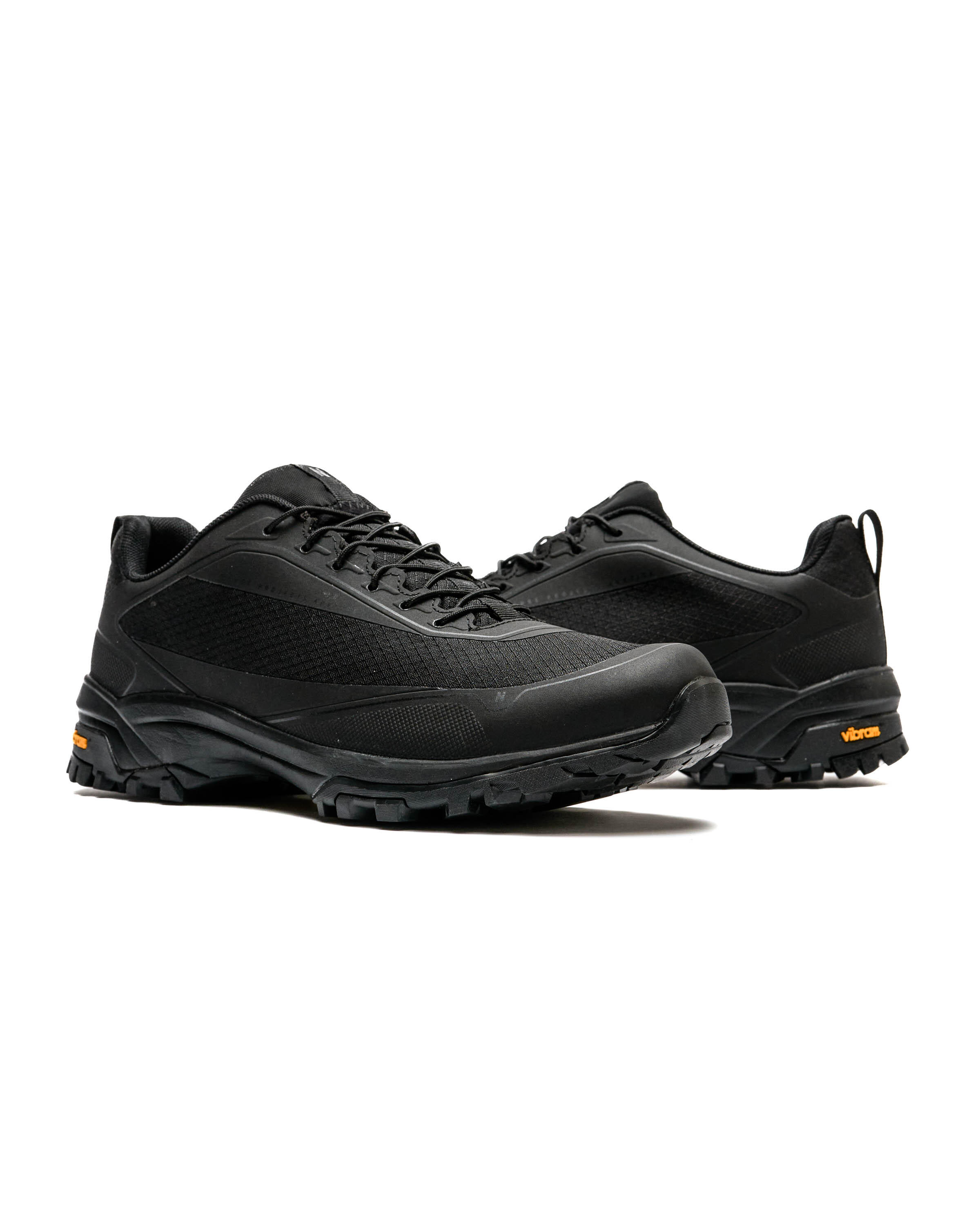 Norse Projects Lace Up Runner V02