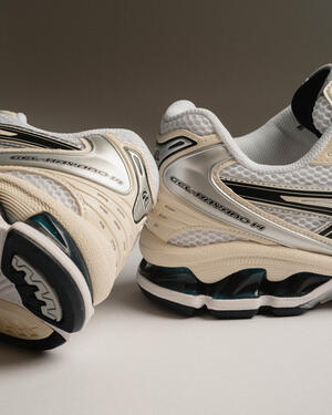 Asics WMNS GEL-KAYANO 14