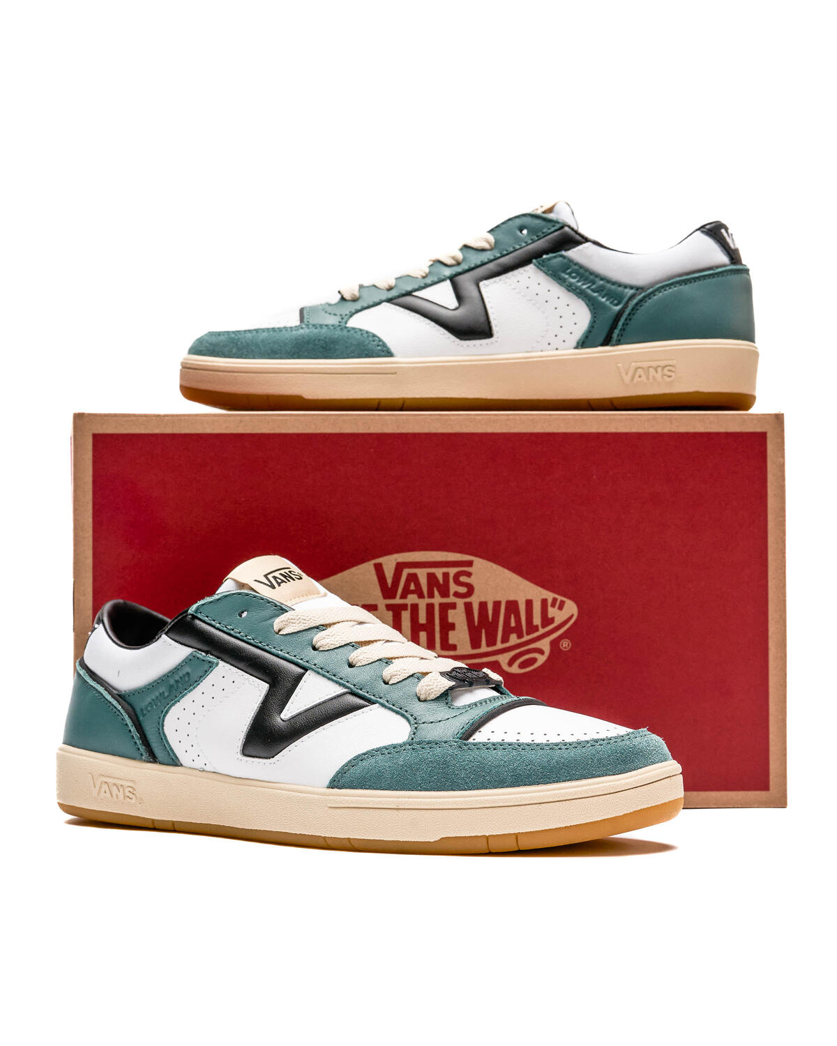 Vans UA Lowland CC JMP - Image 12