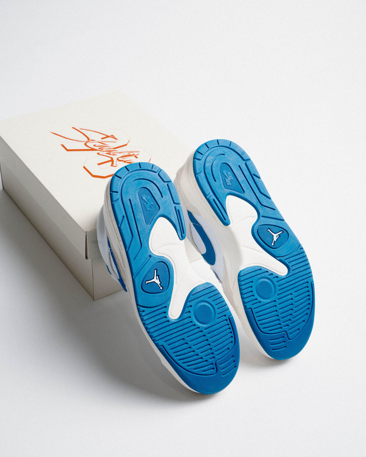 Air Jordan WMNS Stadium 90 - Image 9