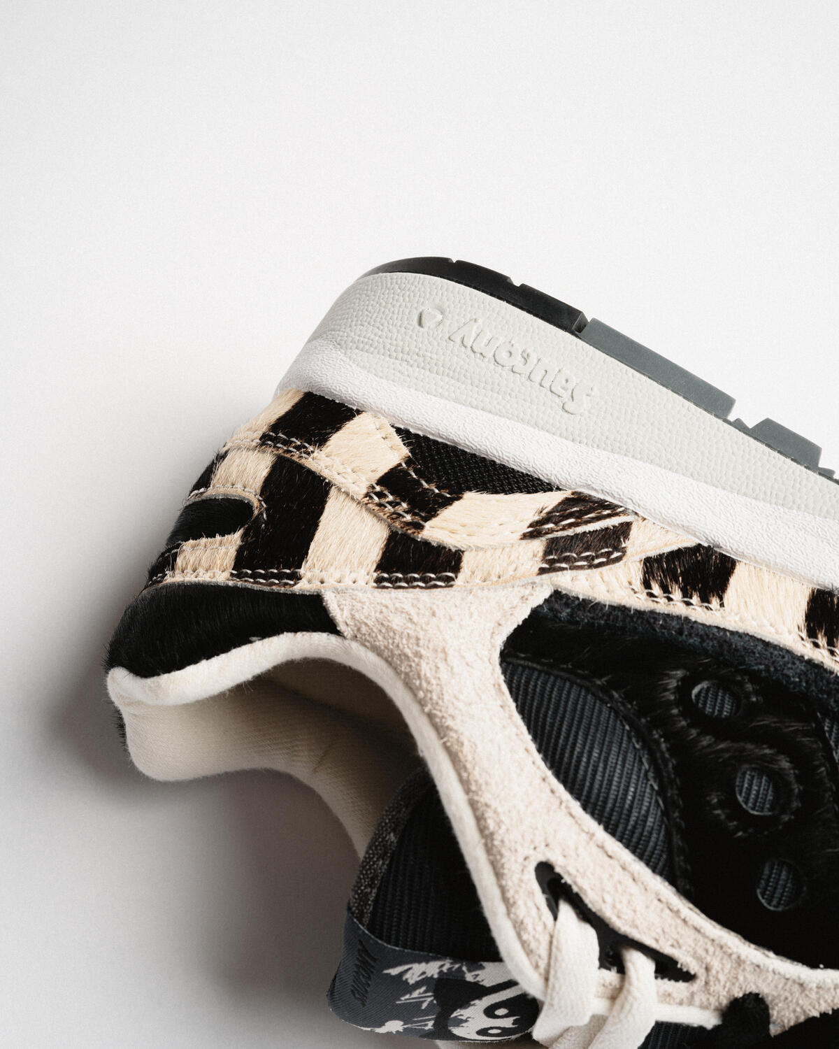 Saucony Shadow 6000 'Raccoon' - Image 9