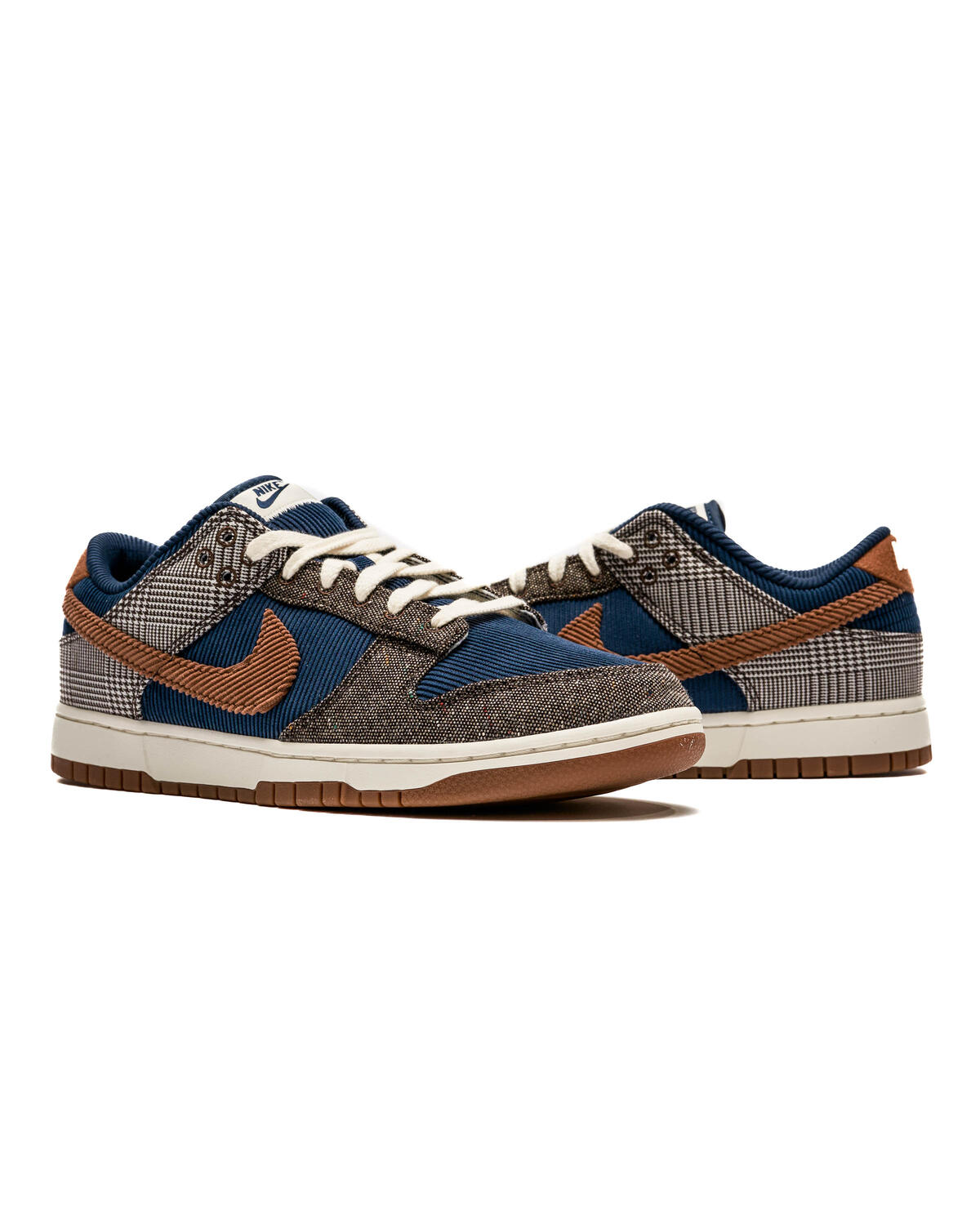 Nike Dunk Low Retro Premium Tweed Corduroy - Image 29