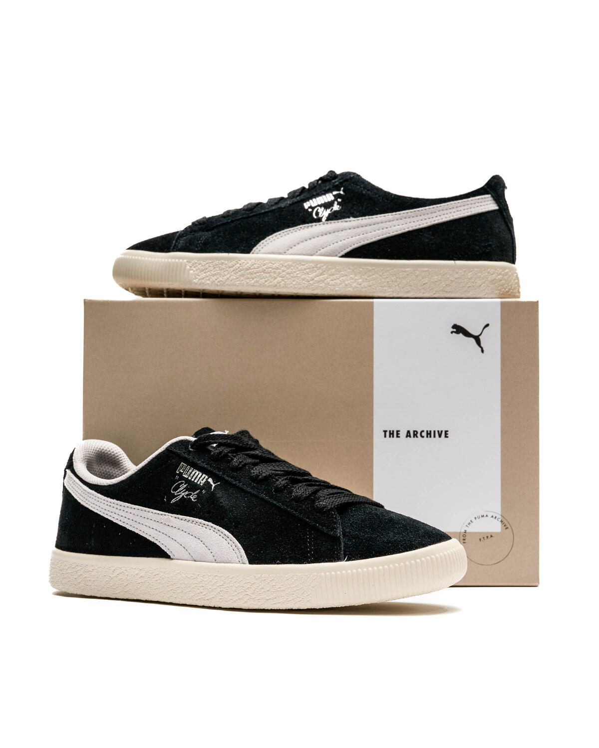 Puma Clyde Black / Frosted Ivory - Image 12