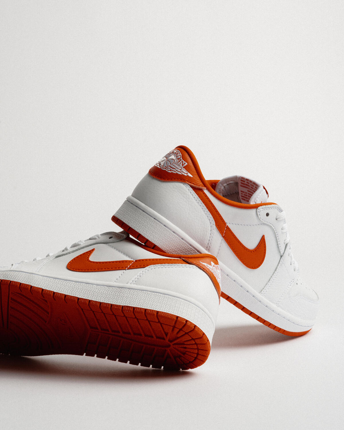 Air Jordan 1 Retro Low 'University Red' - Image 36