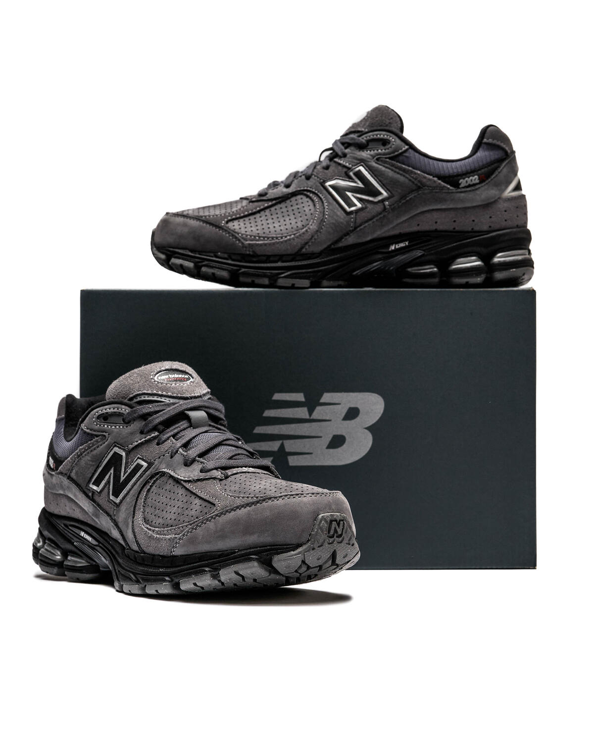 New Balance M2002REH (Grau / Schwarz) - Image 11