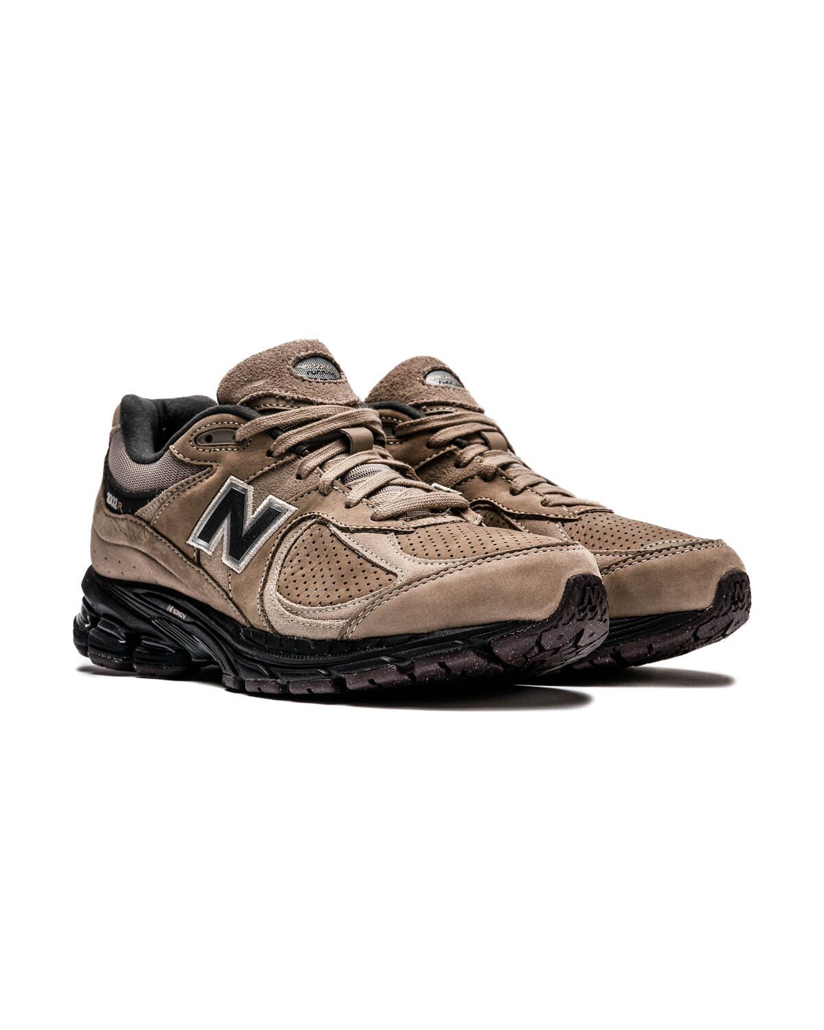 New Balance M2002REG Hellbraun / Schwarz - Image 3