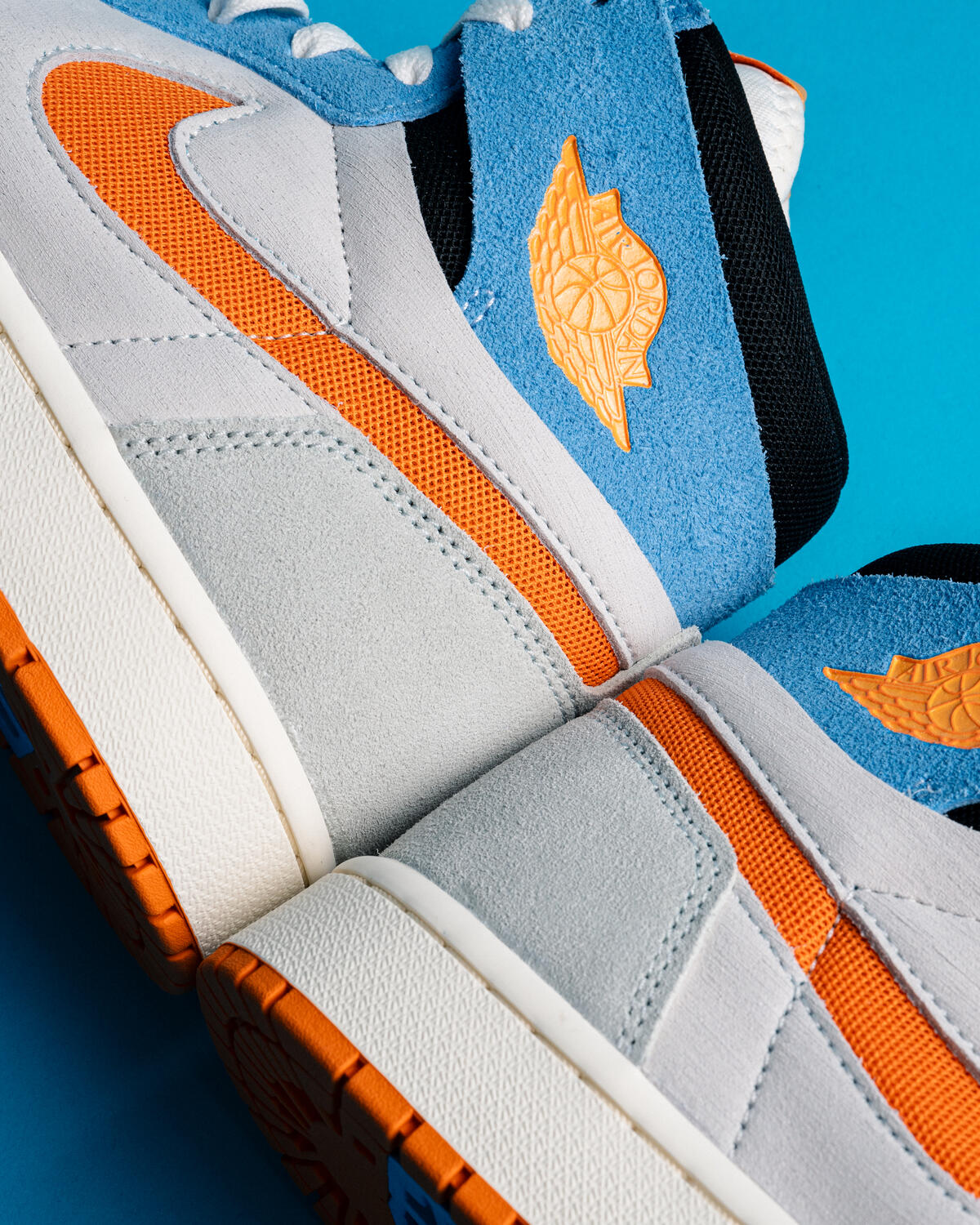 Air Jordan 1 Zoom CMFT 2 'Sail/Alpha Orange/Royal Pulse' - Image 18