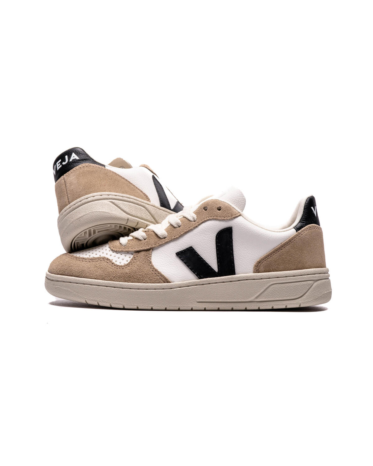Veja V-10 Leather Extra White/Black Sahara - Image 14