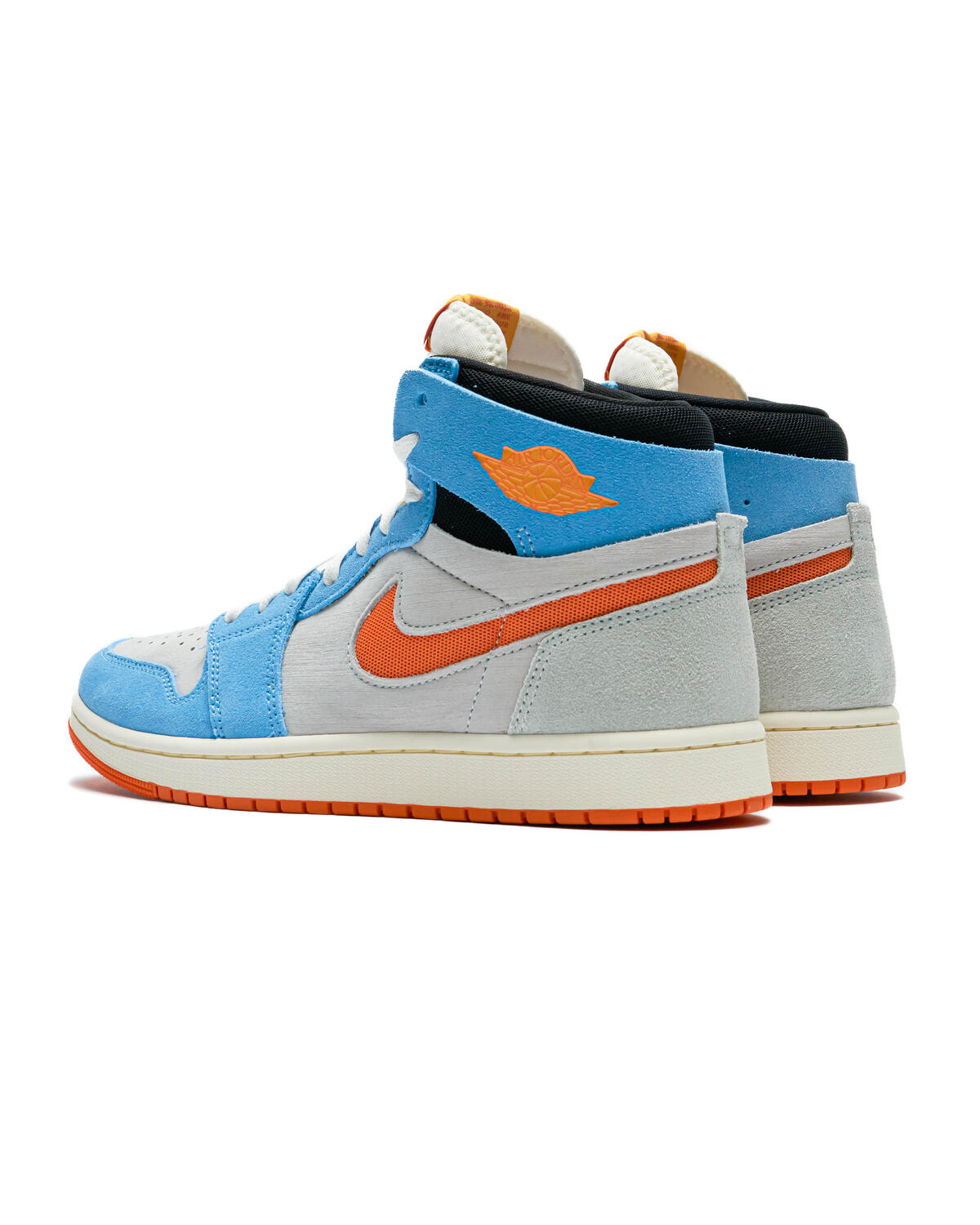 Air Jordan 1 Zoom CMFT 2 'Sail/Alpha Orange/Royal Pulse' - Image 14