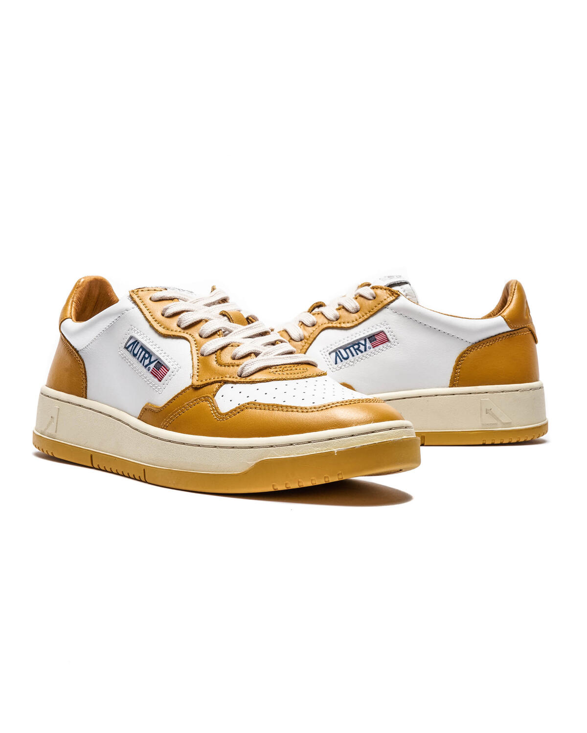 Autry Medalist Low Yellow - Image 5