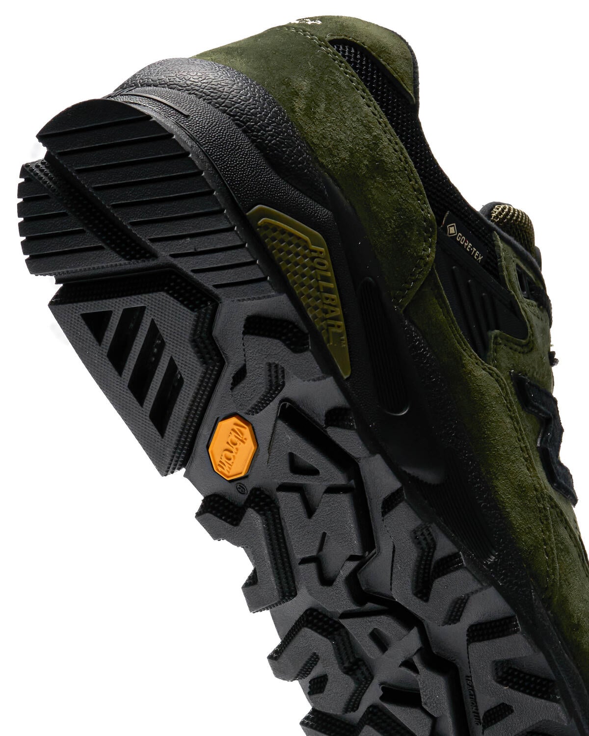 New Balance Gore-Tex Kombu Green - Image 15