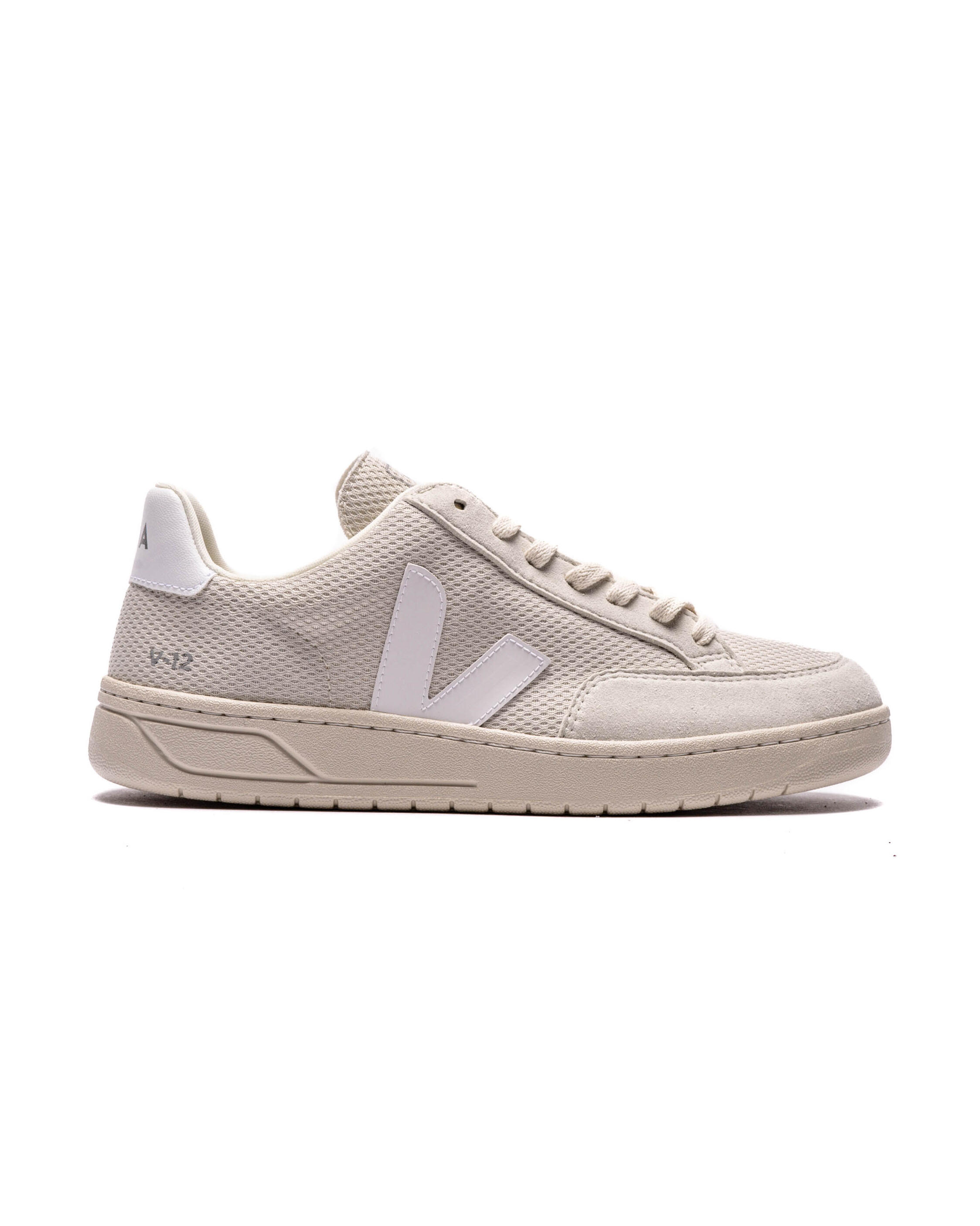 Veja WMNS V-12