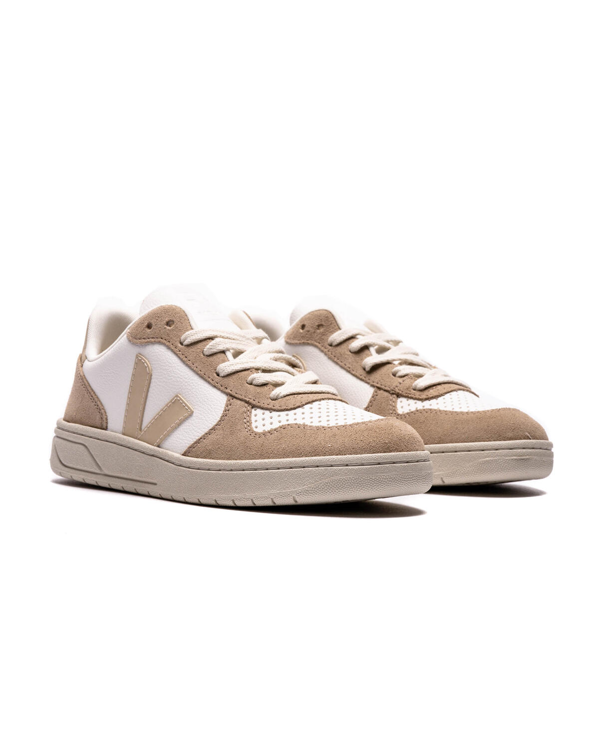 Veja V-10 Chromefree Leather (Women's) - Image 9