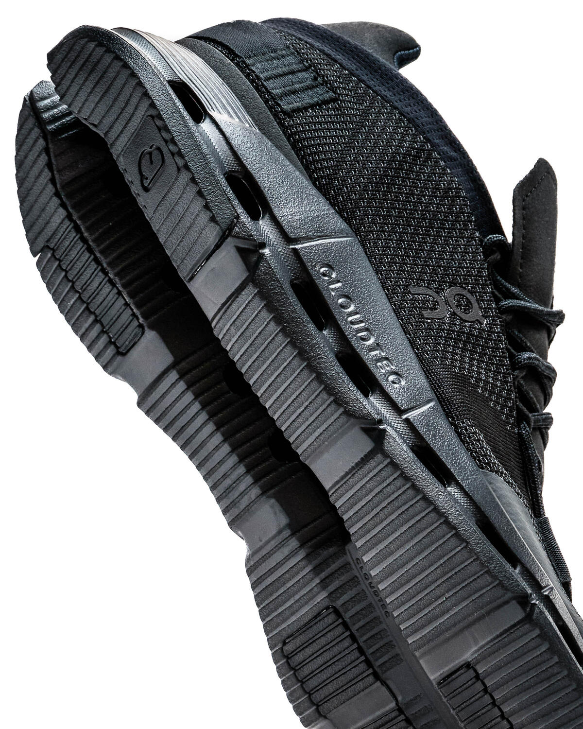 ON Running Cloudnova "Black" - Image 13