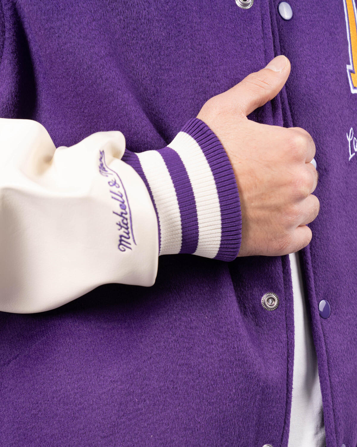 Mitchell & Ness NBA Varsity Jacket - LA Lakers - Image 7