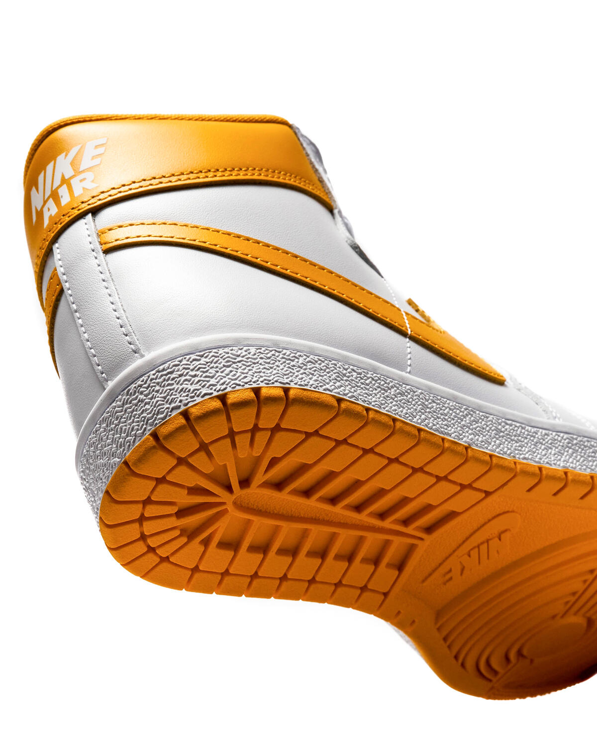 Air Jordan Air Ship PE SP (Women's) - Image 7