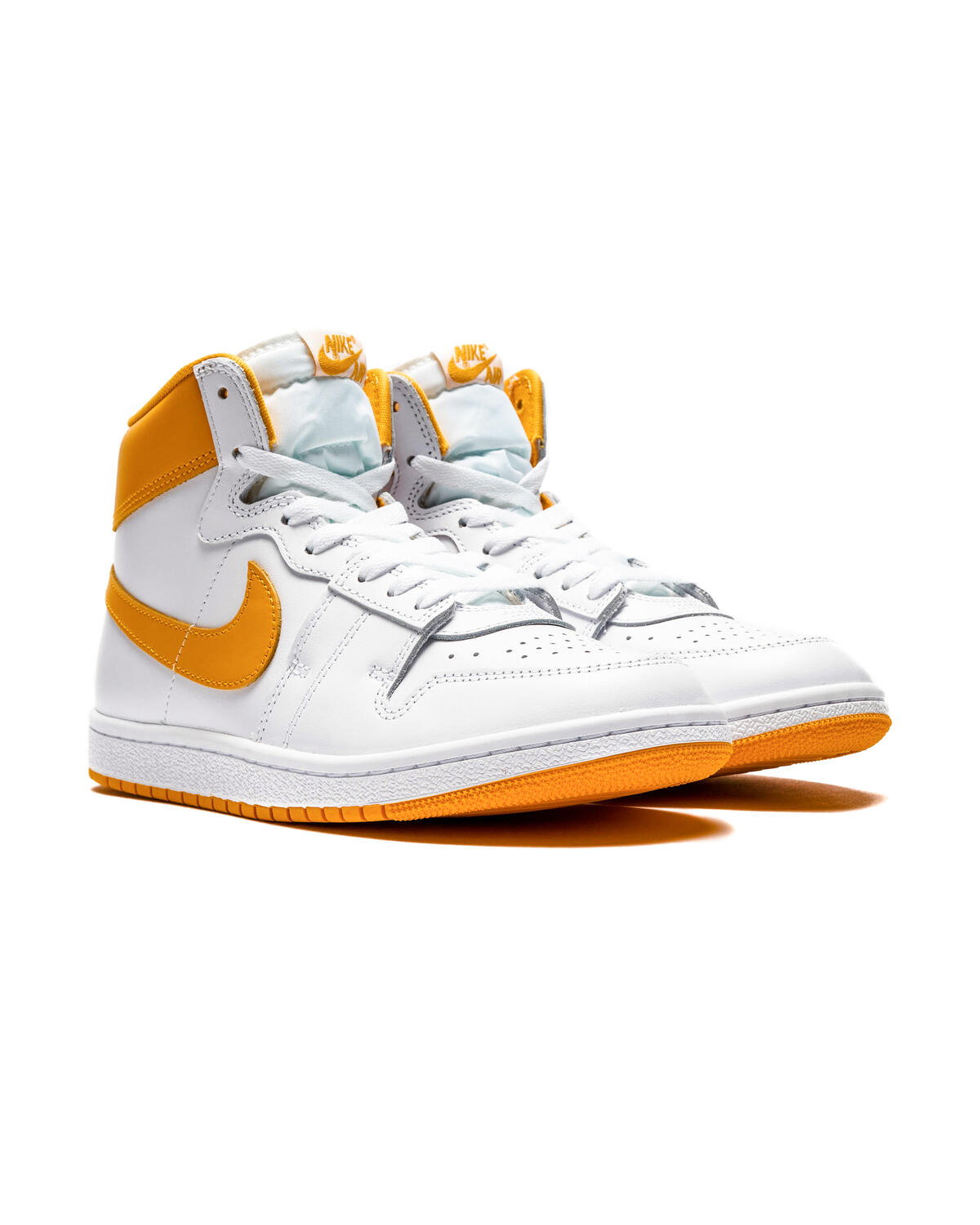 Air Jordan Air Ship PE SP (Women's) - Image 3