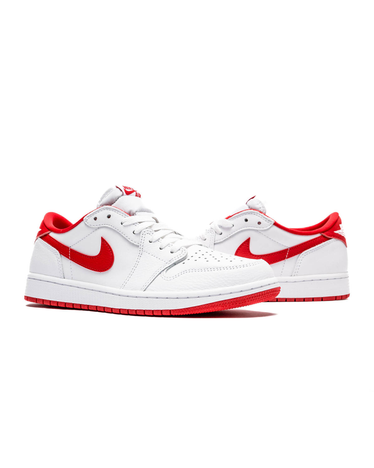 Air Jordan 1 Retro Low 'University Red' - Image 32