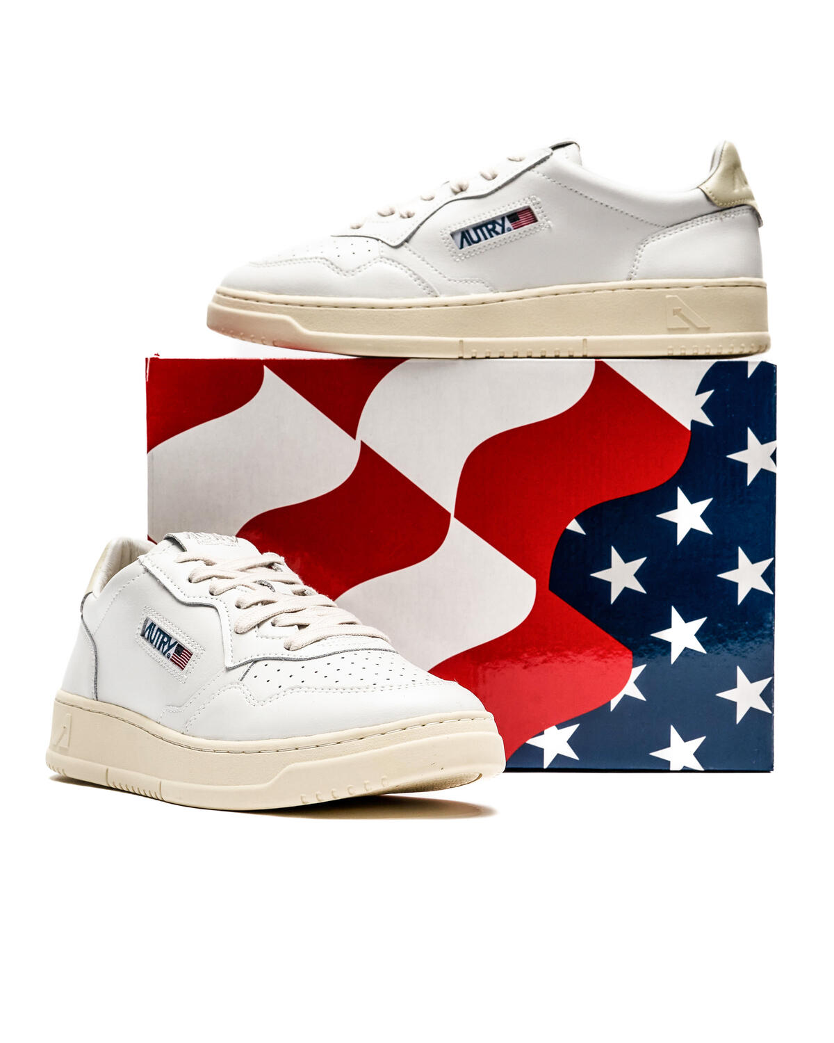 Autry Medalist Low - Image 6