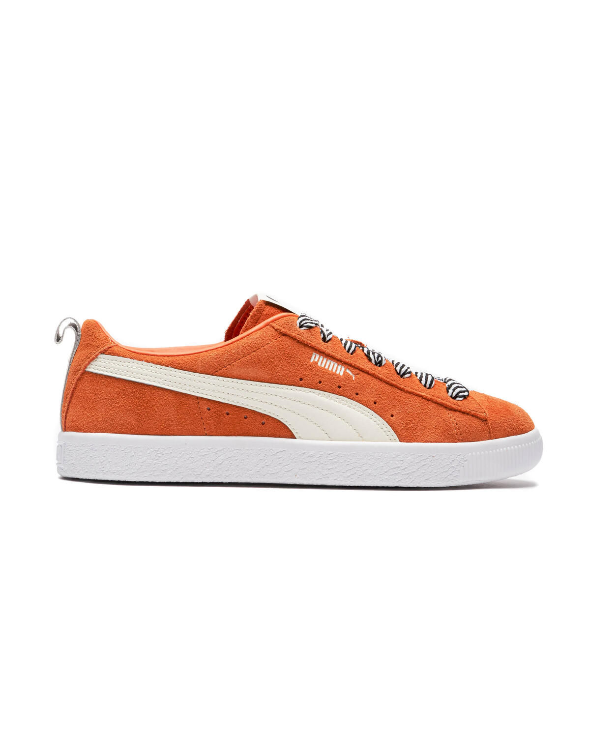 Puma Suede VTG AMI Jaffra Orange - Image 2