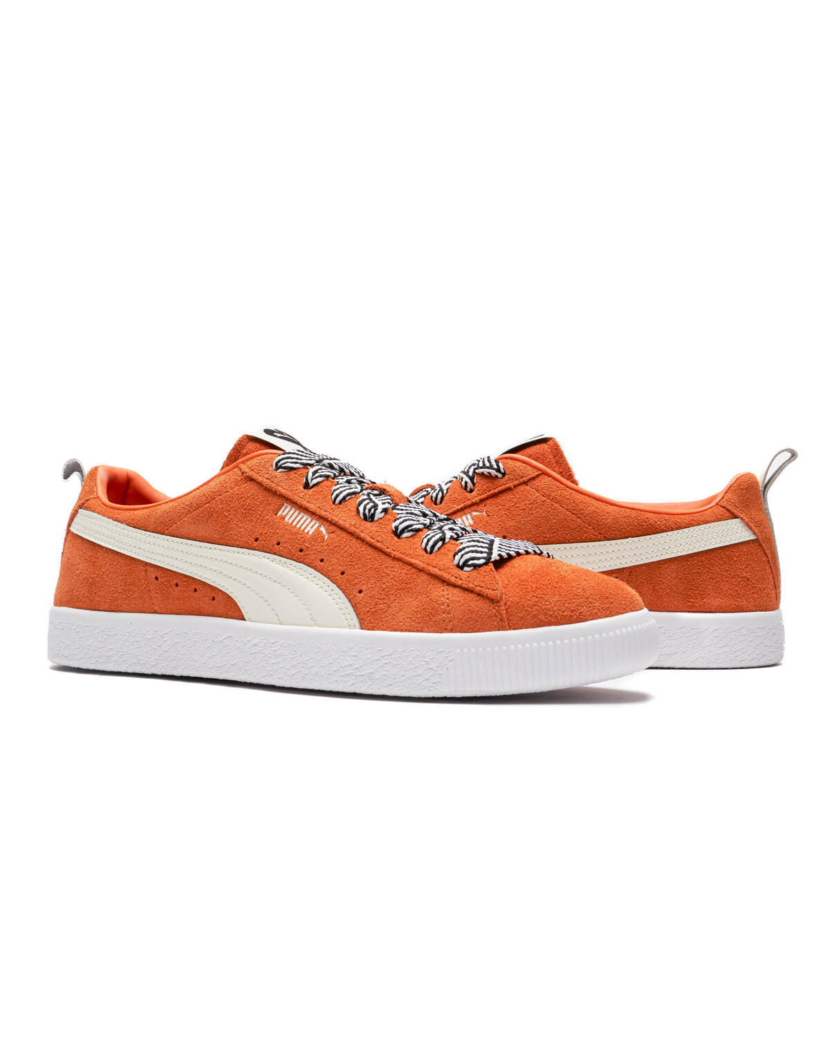Puma Suede VTG AMI Jaffra Orange - Image 5