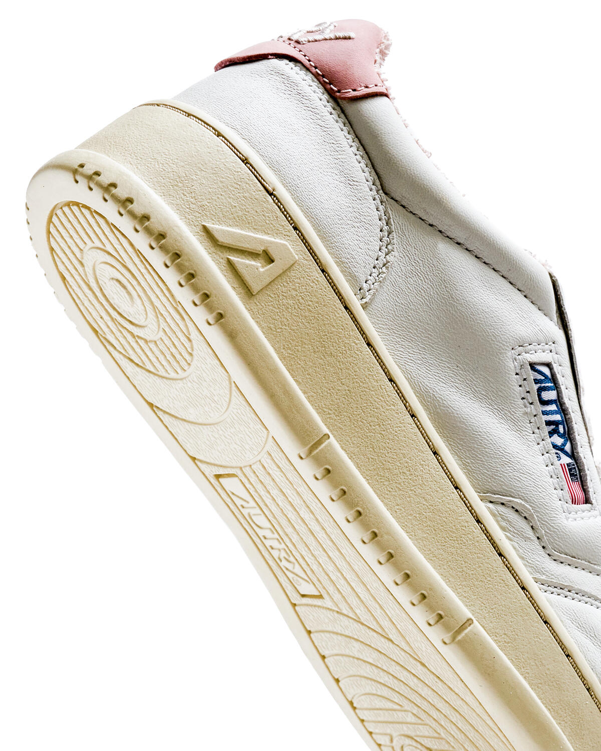 Autry Medalist Low (Women's) - Image 7