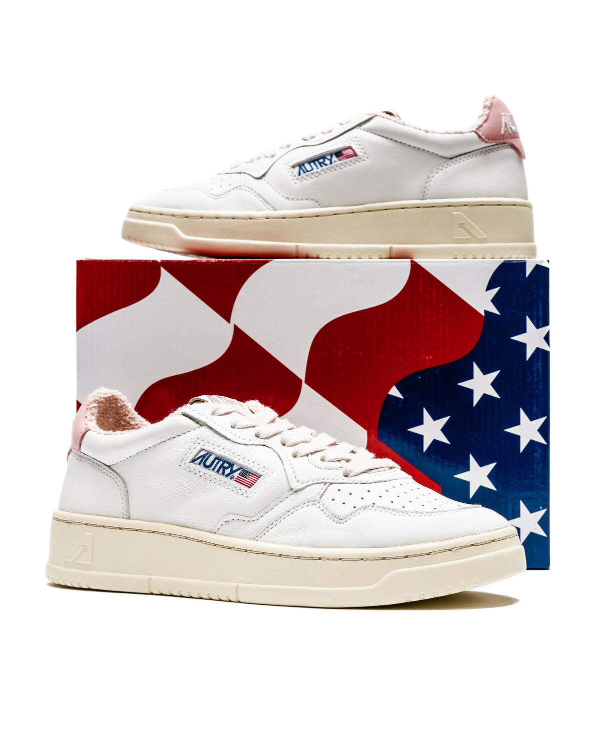 Autry Medalist Low (Women's) - Image 6