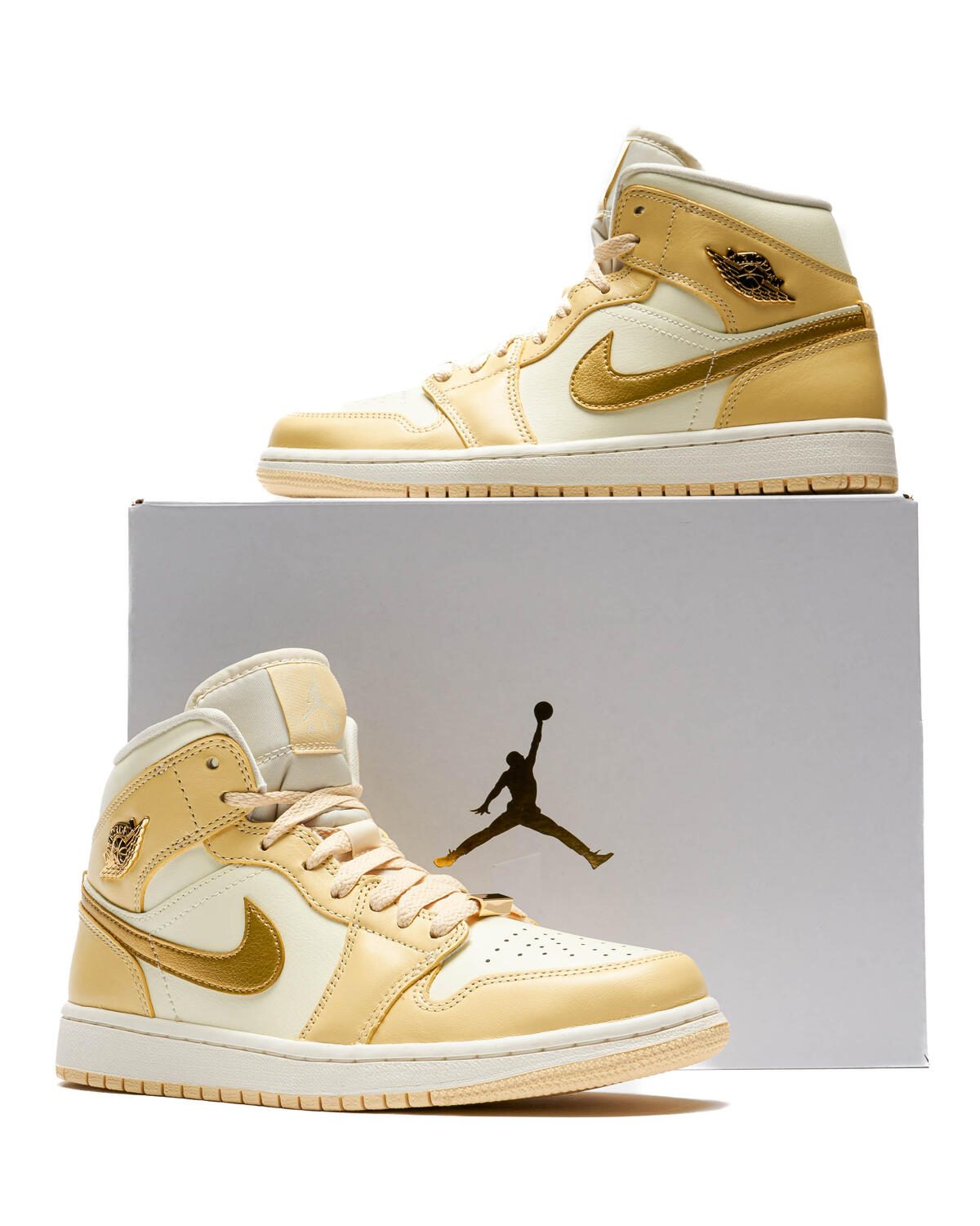 Air Jordan 1 Mid 'Pale Vanilla/Metallic Gold/Coconut Milk' (Women's) - Image 6