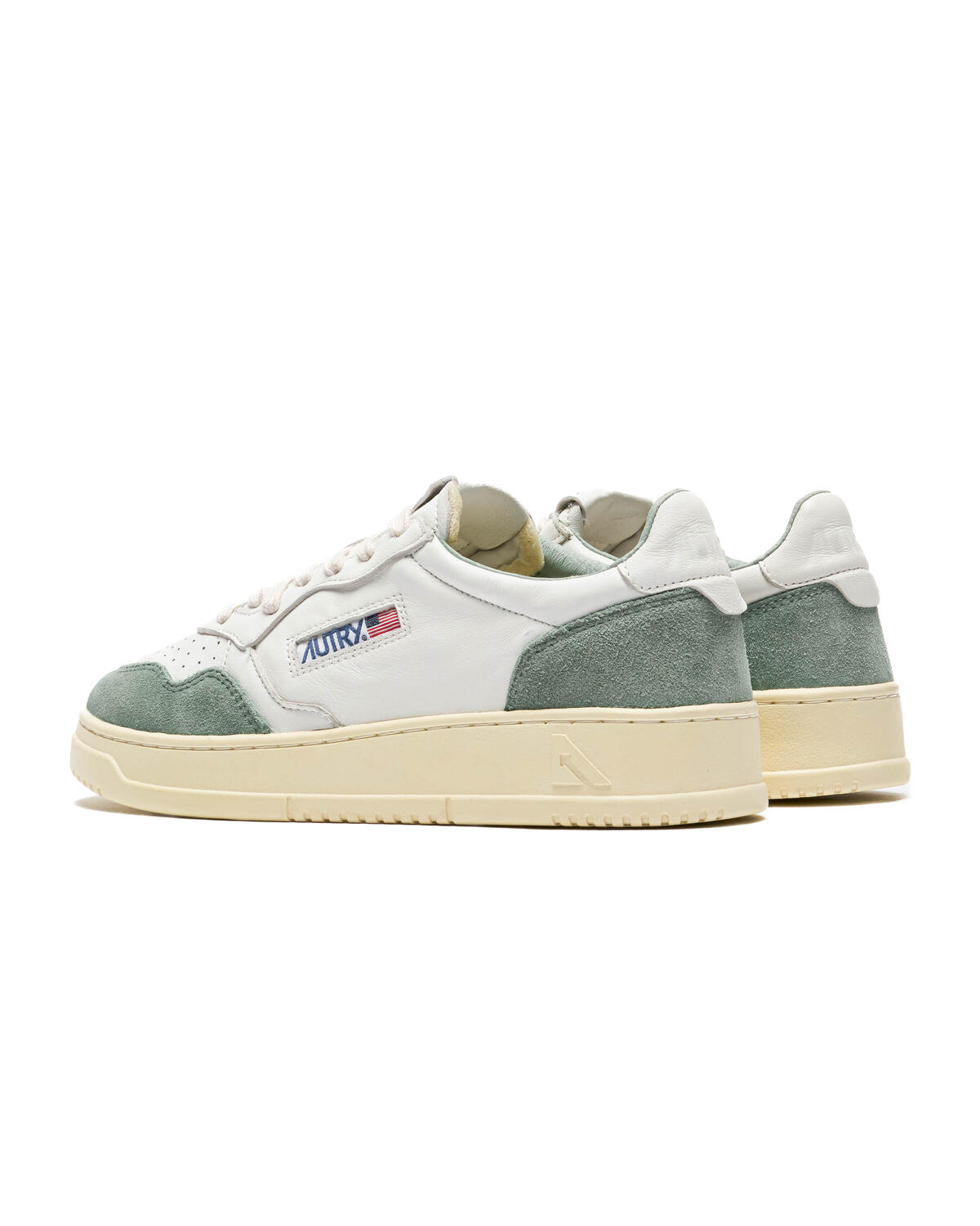 Autry Medalist Low - Image 4