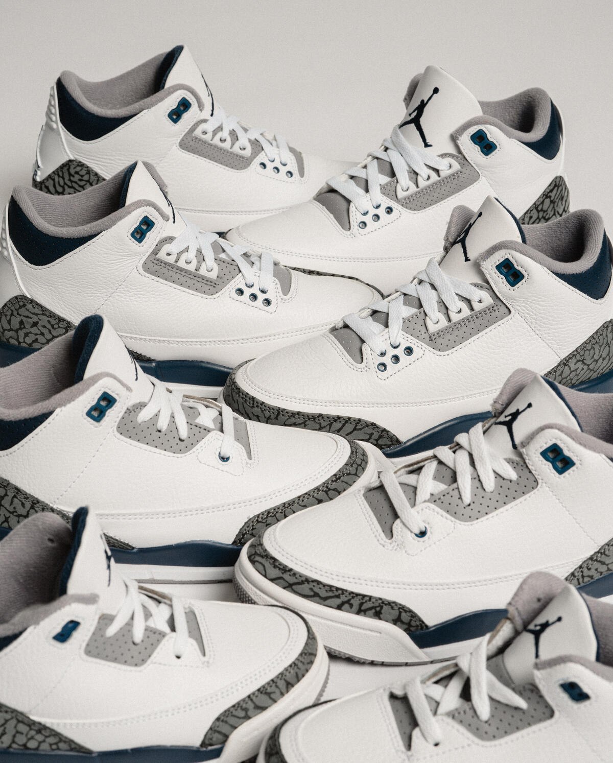 Air Jordan 3 Retro TD White / Midnight Navy / Cement Grey / Black - Image 25