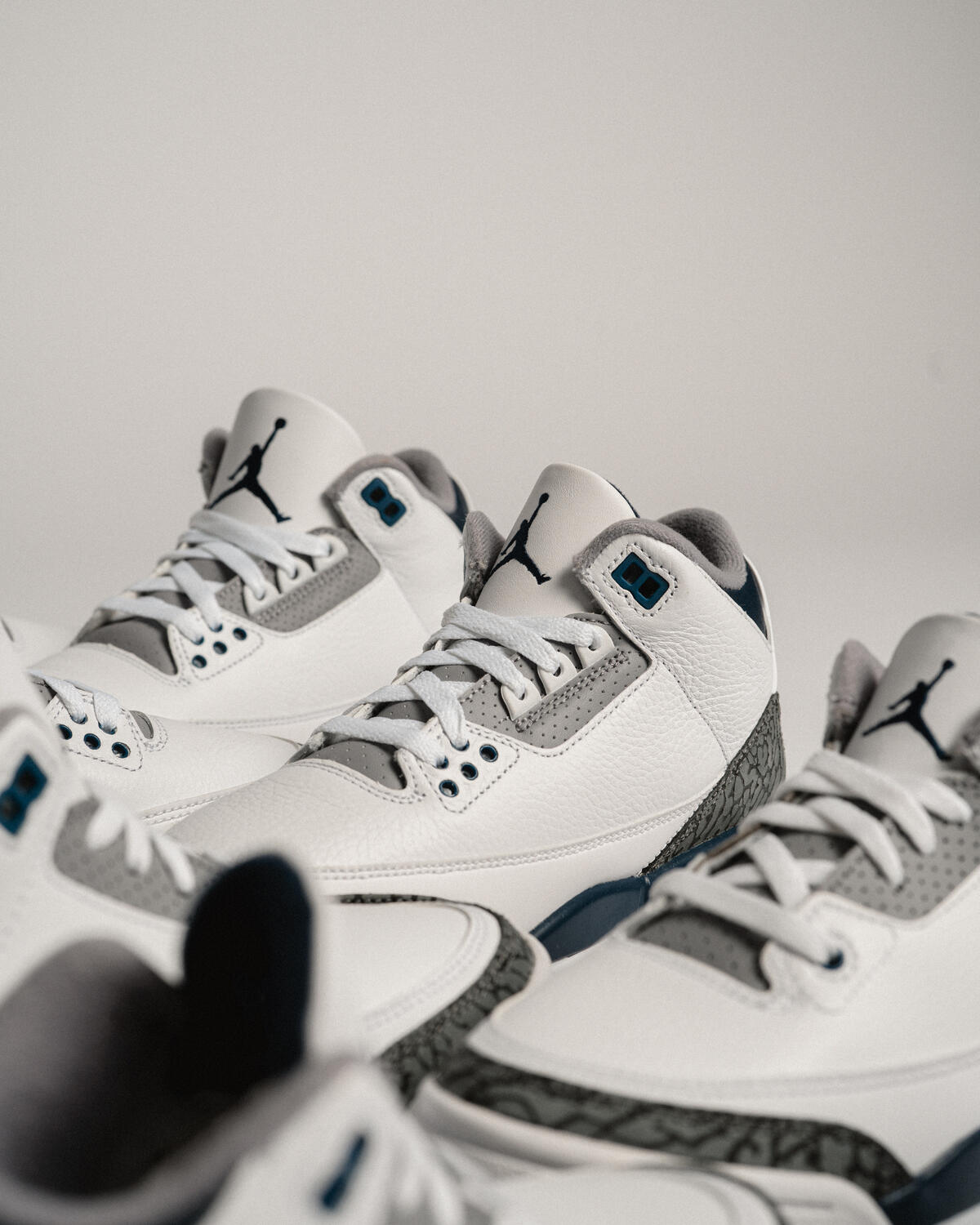 Air Jordan 3 Retro PS White / Midnight Navy / Cement Grey / Black - Image 29