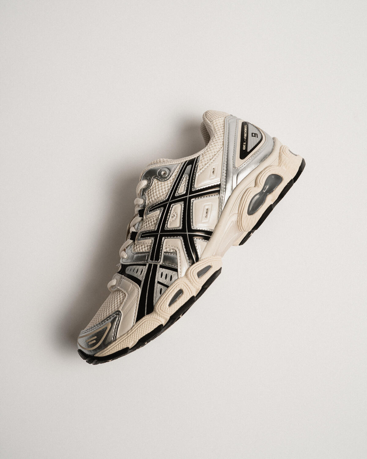 Asics Gel-Nimbus 9 Cream / Black - Image 8