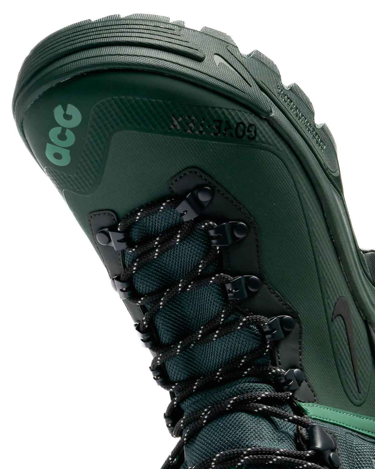 Nike ACG Air Gaiadome Gore-Tex Shoes - Vintage Green / Bicoastal - Vintage Green - Image 7
