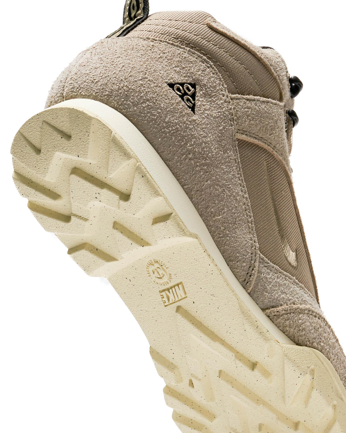 Nike ACG Torre Mid Waterproof Shoes - Khaki / Khaki - Coconut Milk - Black - Image 13