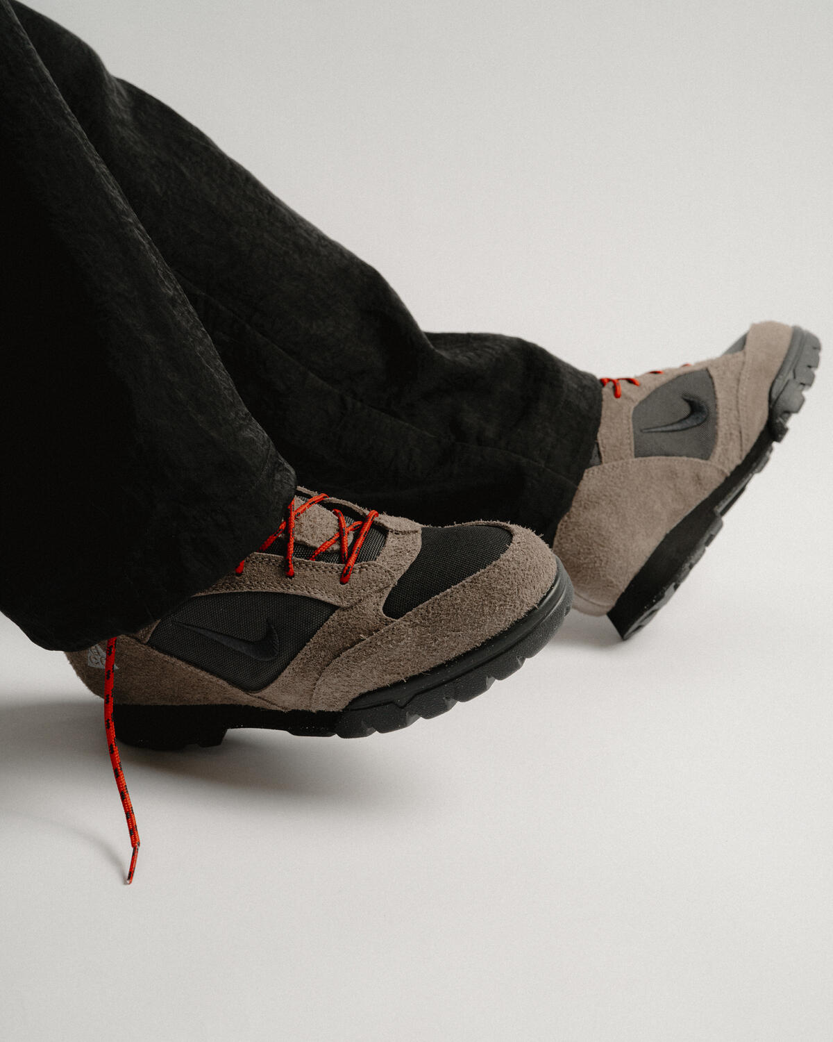 Nike ACG Torre Mid Waterproof Shoes Olive Grey / Black - Image 19