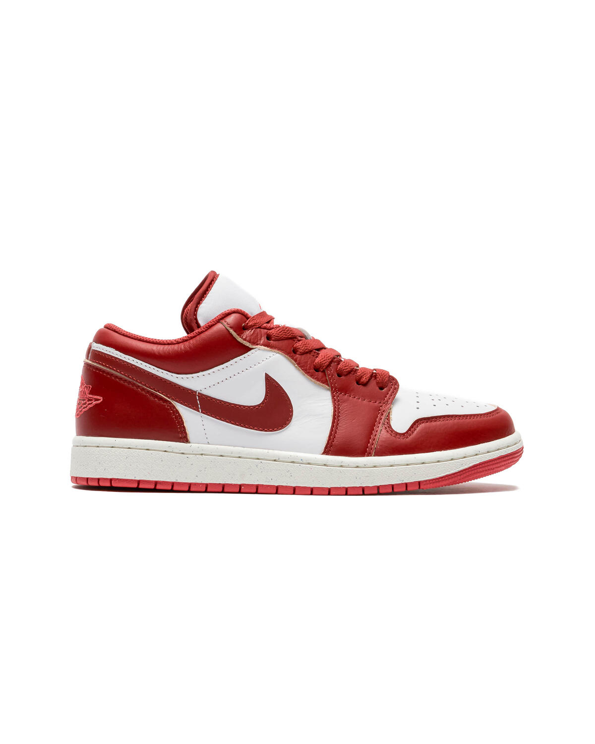 JORDAN BRAND AIR JORDAN 1 LOW SE "MICHAEL JORDAN" WHITE/DUNE RED/LOBSTER/SAIL - Image 17