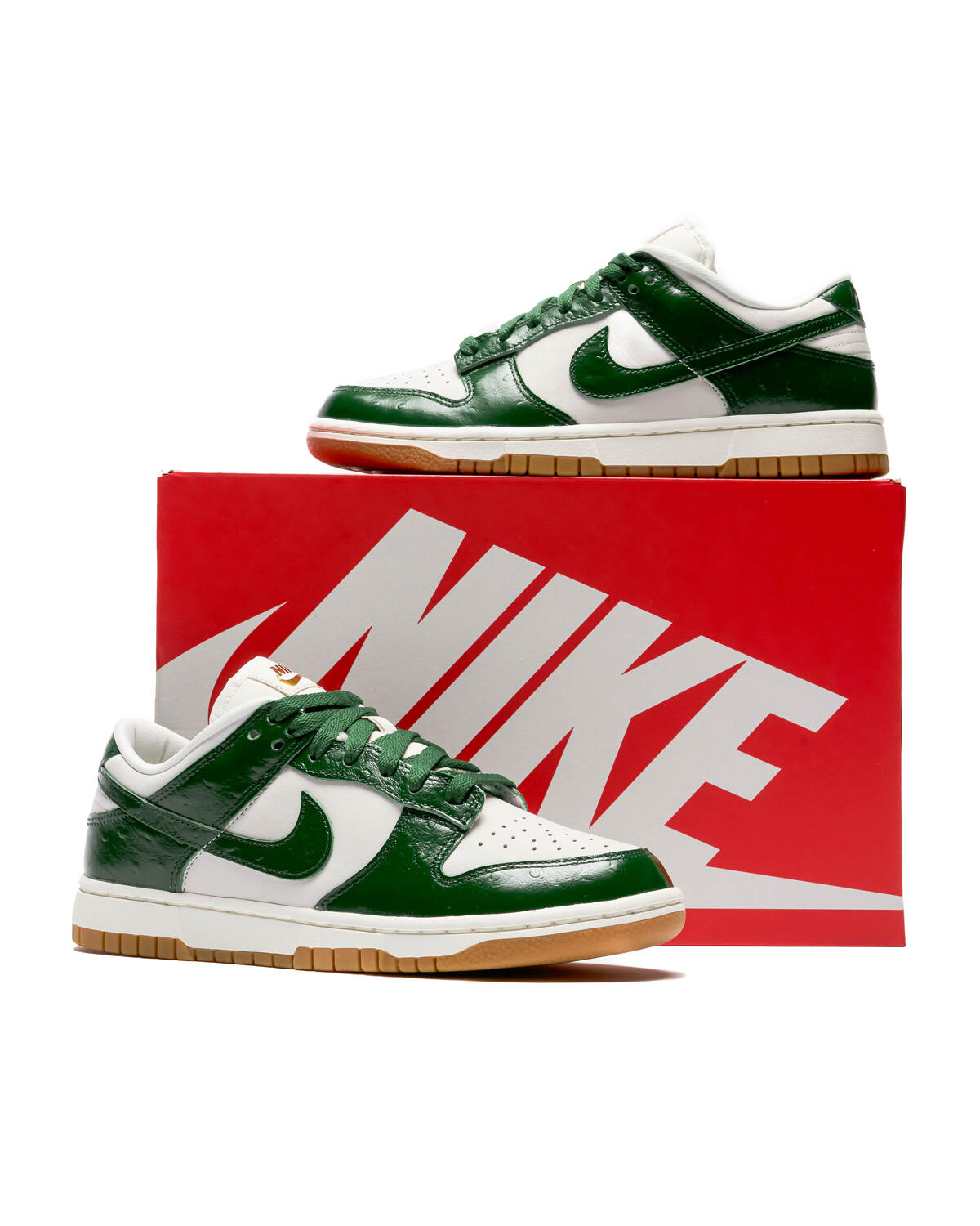 Nike Dunk Low Phantom Gorge Green Ostrich (Women's) - Image 30