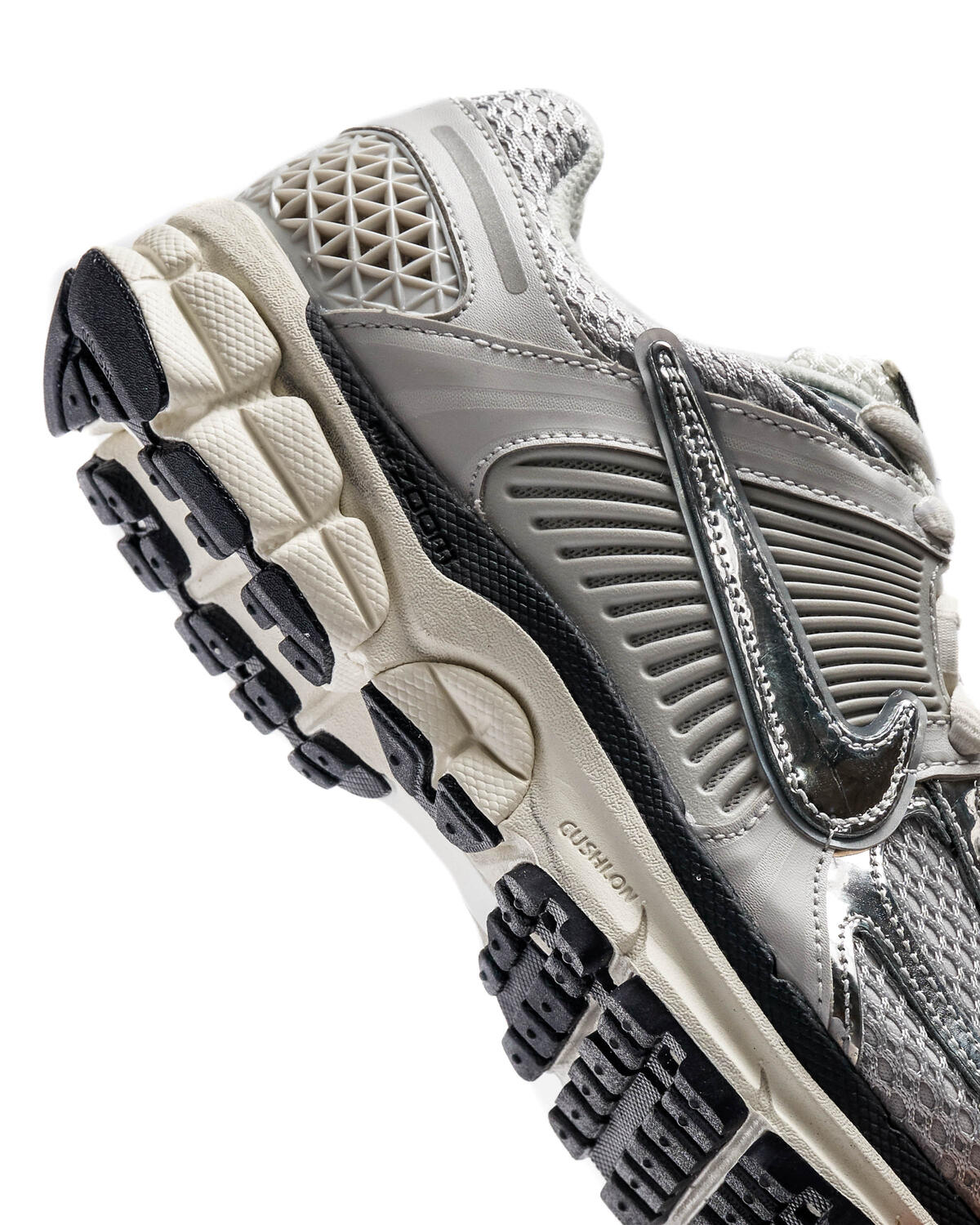 Nike Vomero 5 'Photon Dust/Chrome/Gridiron/Sail' (Women's) - Image 64