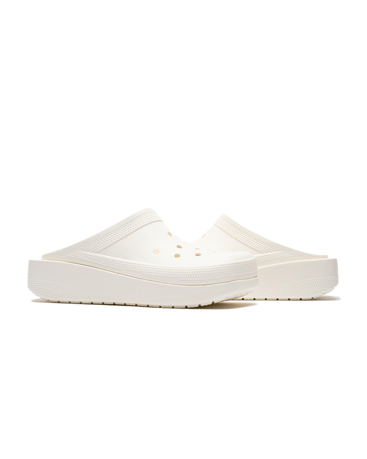 Crocs Classic Blunt Toe - Image 5