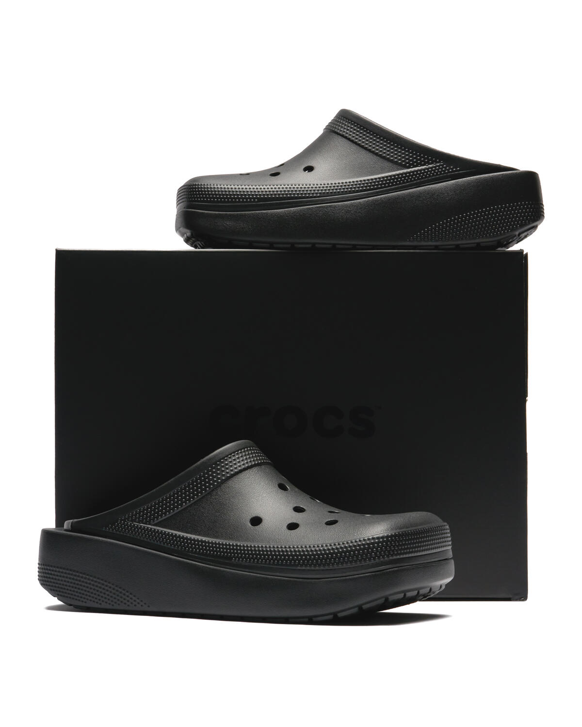 Crocs Classic Blunt Toe Clog (Black) - Image 8